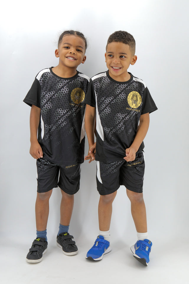 Conjunto infantil de t-shirt e calções – Branco ou preto – Pharaonique