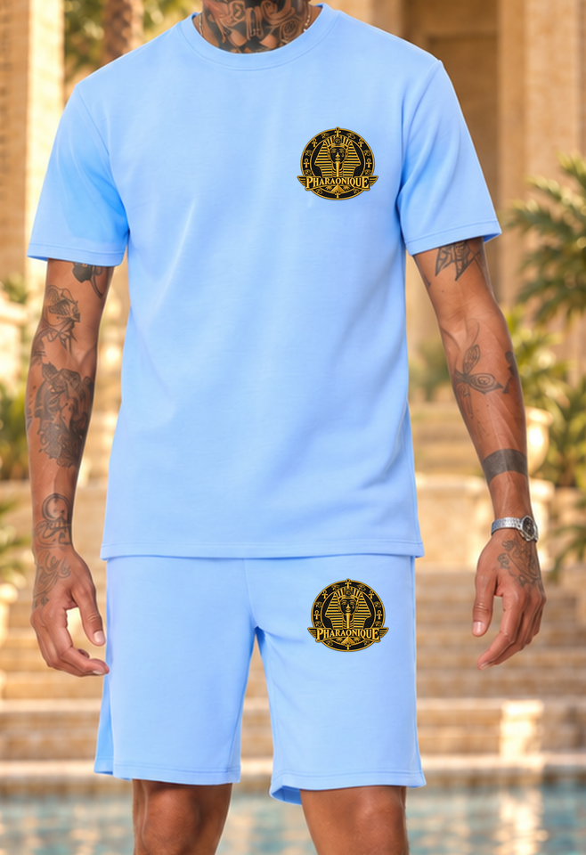 Ensemble short tee-shirt Homme Kemet bleu – vue rapprochée, logo Pharaonique original côté cœur et poche gauche