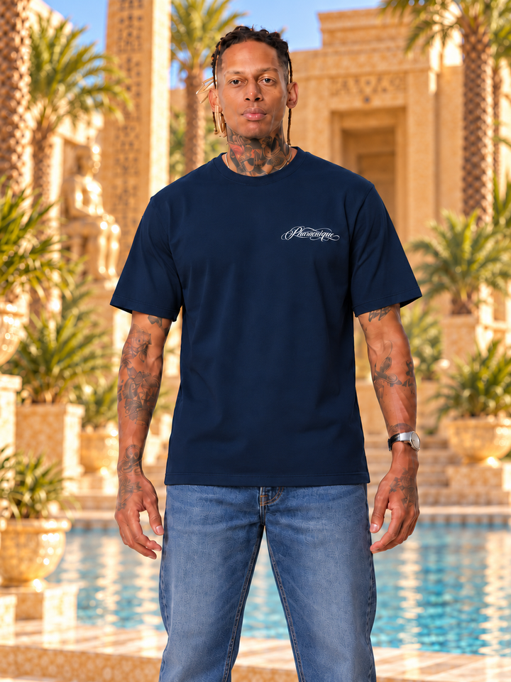 T-shirt oversize homme New Pharaon Bleu marine, vue de face, logo Pharaonique côté cœur